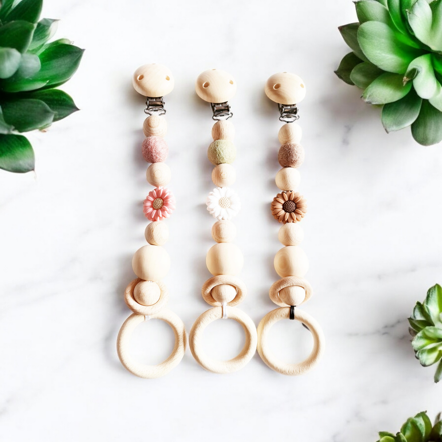 Stel jouw eigen wagenhanger madelief samen in de webshop
