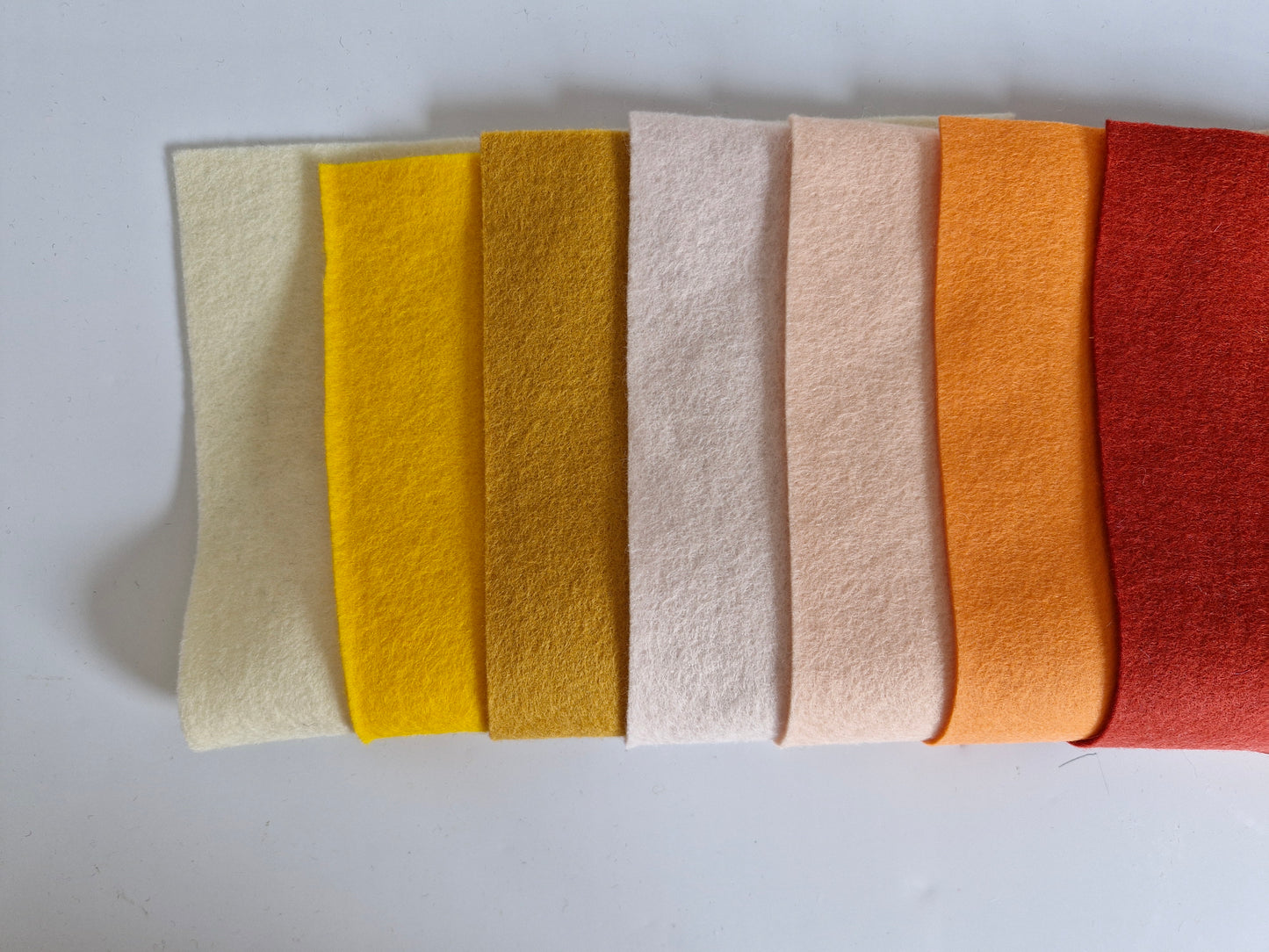 Kleuren vilt oranje tinten Mini Lievie