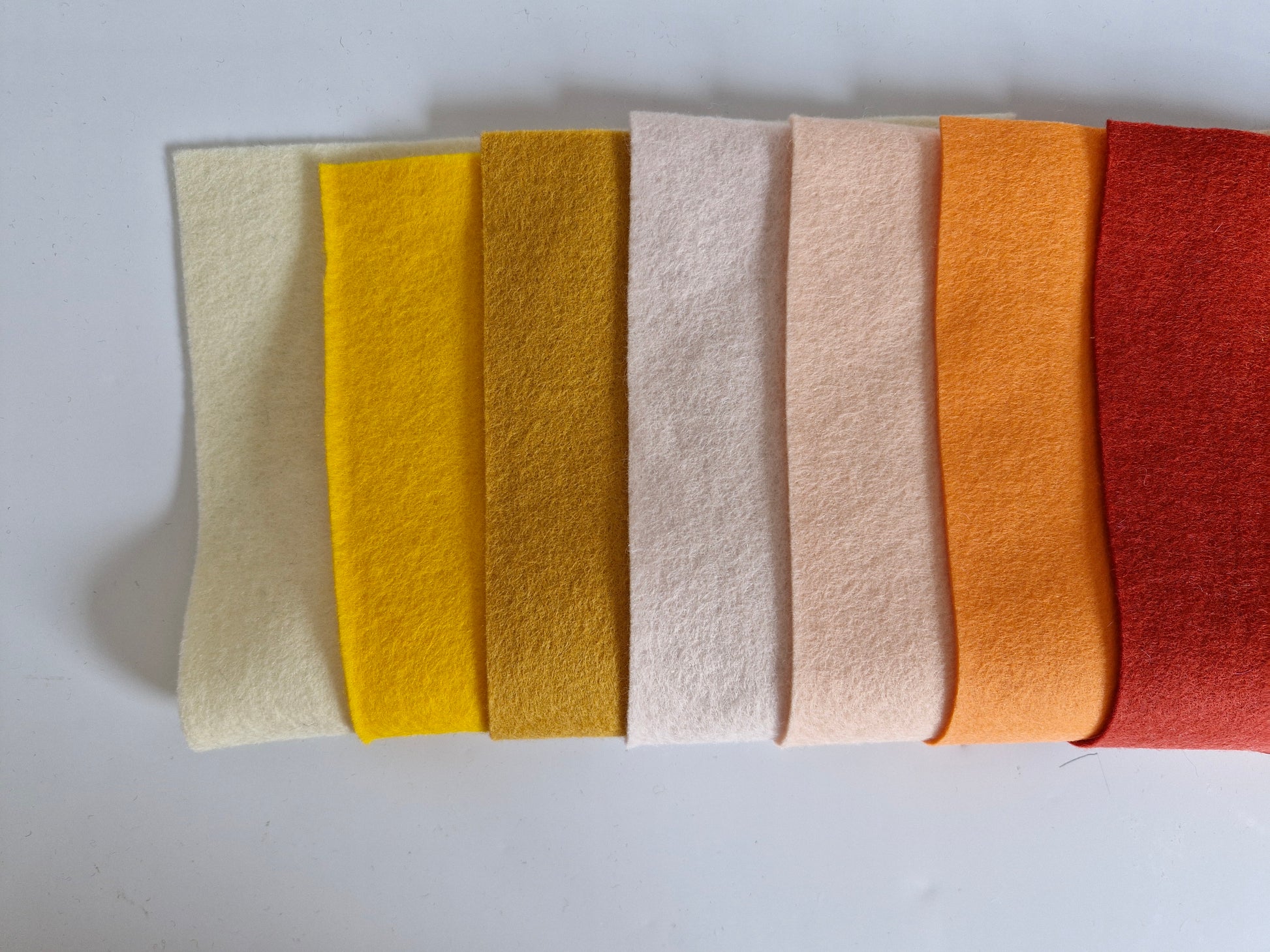 Kleuren vilt oranje tinten Mini Lievie